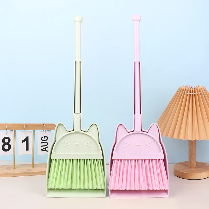 1 Set Cartoon-Staubsauger-Set  – Kids Outdoor Broom Bewertung und Preis